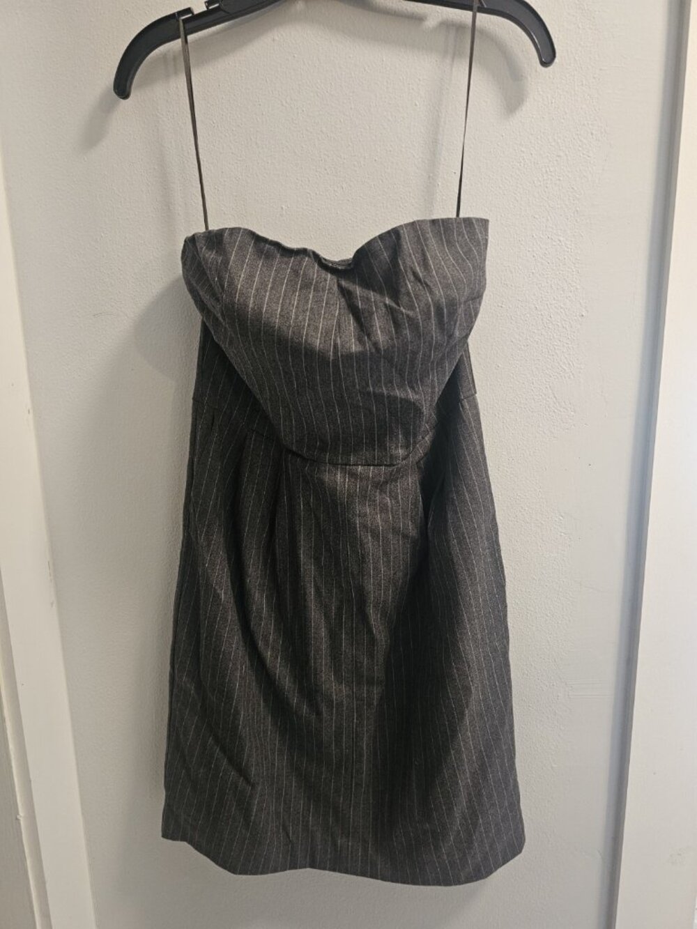 Express Womens Cocktail Strapless Zipper Dress Gray White Stripes Size 8